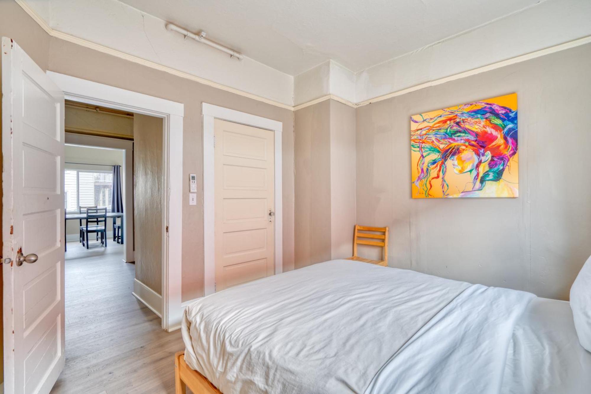 Holiday home Collection - Elegant & Airy 3br 2ba In Ne *