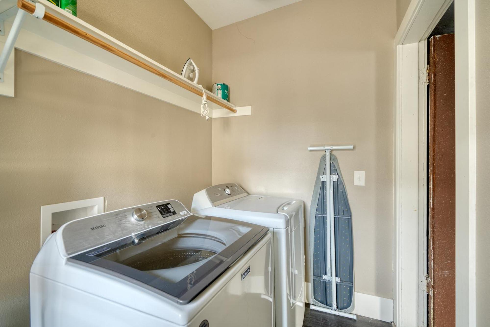 Collection - Elegant & Airy 3br 2ba In Ne